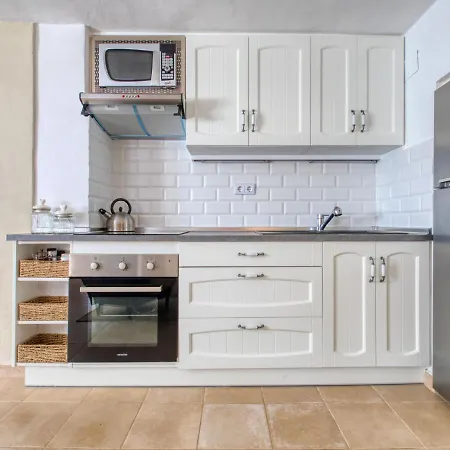 Holiday home Petite Fleur By Interhome Montgo